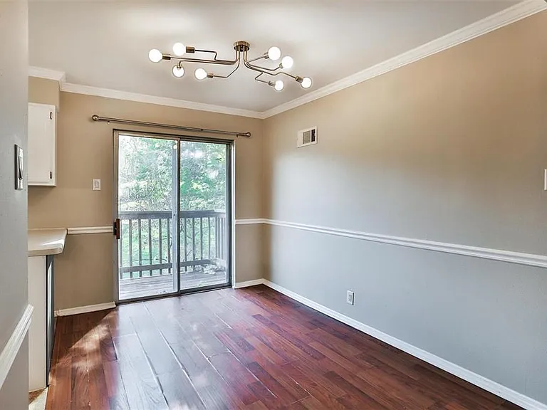 1041 N Clay Ave #C-20 — Photo 10