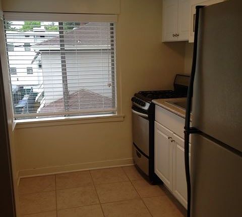 4th image of 2600 N St APT 06