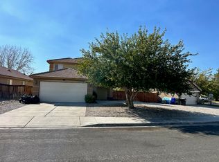 15084 Roan Cir, Victorville, CA 92394
