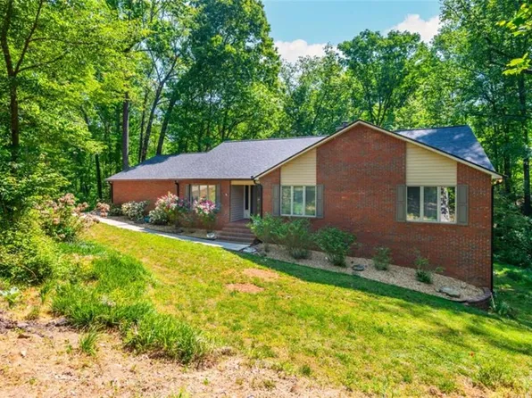 4250 Red Fox Trl, Oakwood, GA 30566