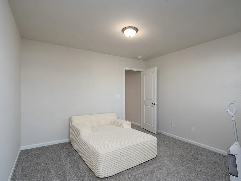 2418 Heathcliff Trl — Photo 16