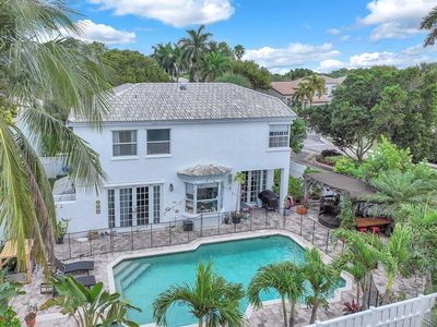 15810 NW 11th St, Pembroke Pines, FL, 33028