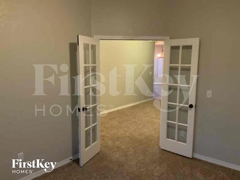 3644 Saguaro Cir — Photo 3