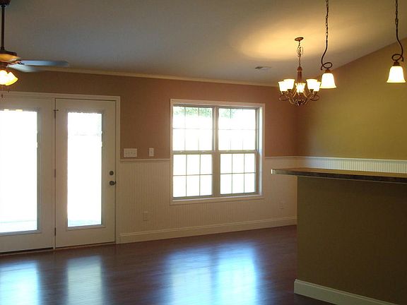 4th image of 6816 Harvest Grove Ln