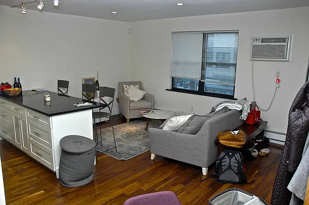 Rented by Boerum Hill Realty | media 32