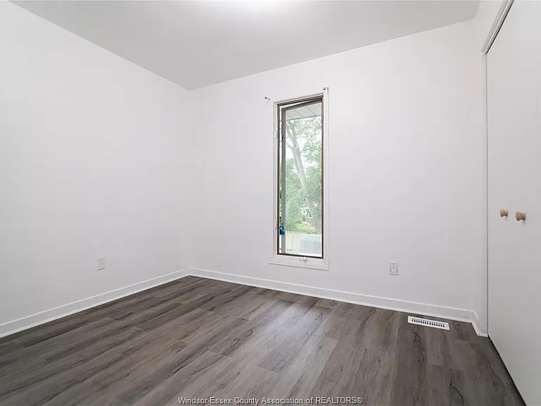 16 Eugenie St #UPPER — Photo 30