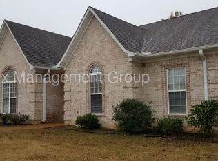 147 Henderson Rd, Jackson, TN 38305