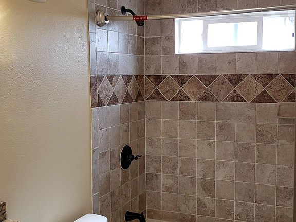 5th image of 4451 35th St APT 1