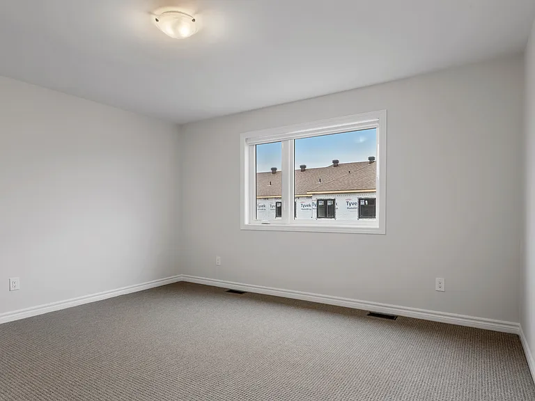 1072 Kijik Cres #1 — Photo 15