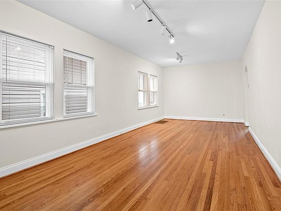 2nd image of 2330 Annalee Ave