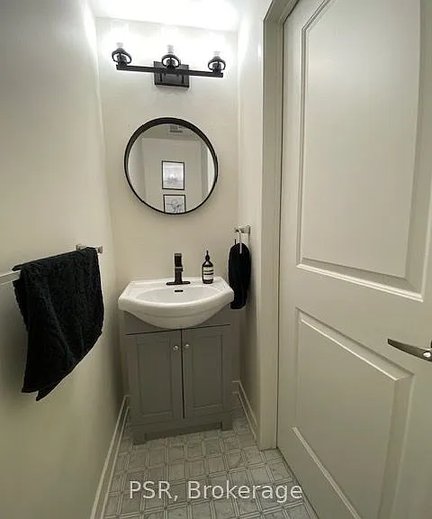 19 Anndale Dr #Townhouse 6 — Photo 5