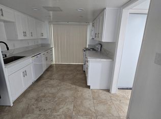 5920 Stockdale Hwy, Bakersfield, CA 93309