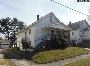 1959 Smithfield St, Youngstown, OH 44509
