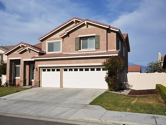 4th image of 35399 Sumac Ave