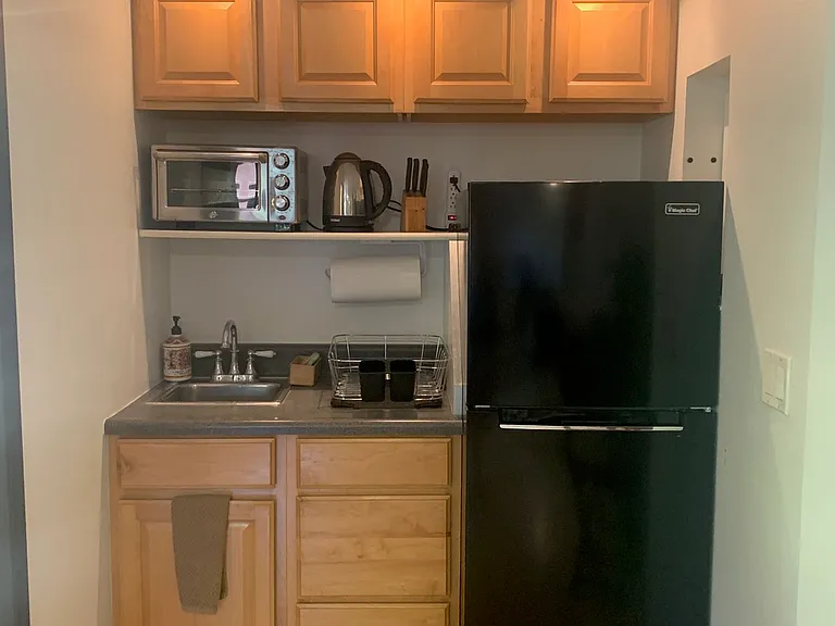 1539 Halama St #B — Photo 7