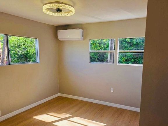 3rd image of 1266 Primrose Peak Dr #99