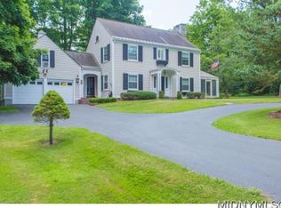 18 Sherman Cir, Utica, NY 13501