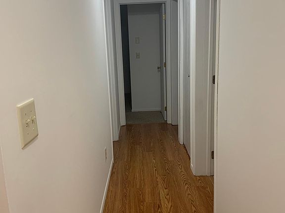 4th image of 118 W Olive St