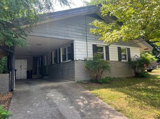 110 S Purdue Ave, Oak Ridge, TN 37830