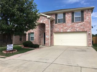 5208 Placid Dr, Haltom City, TX 76117