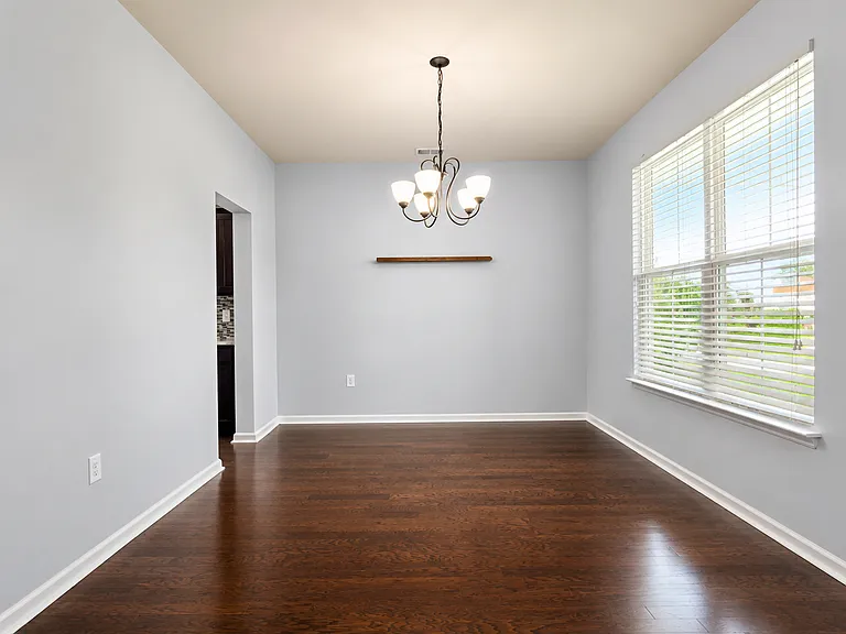 120 Campania St — Photo 12