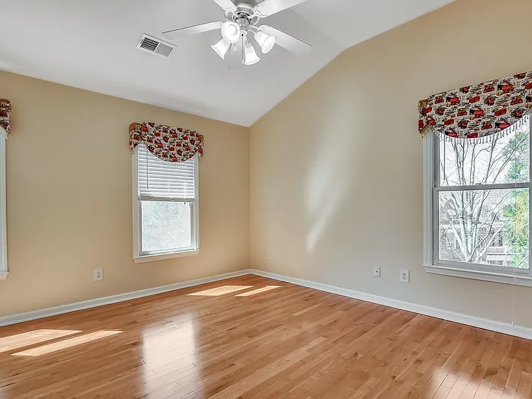 466 Vinings Estates Dr SE — Photo 28