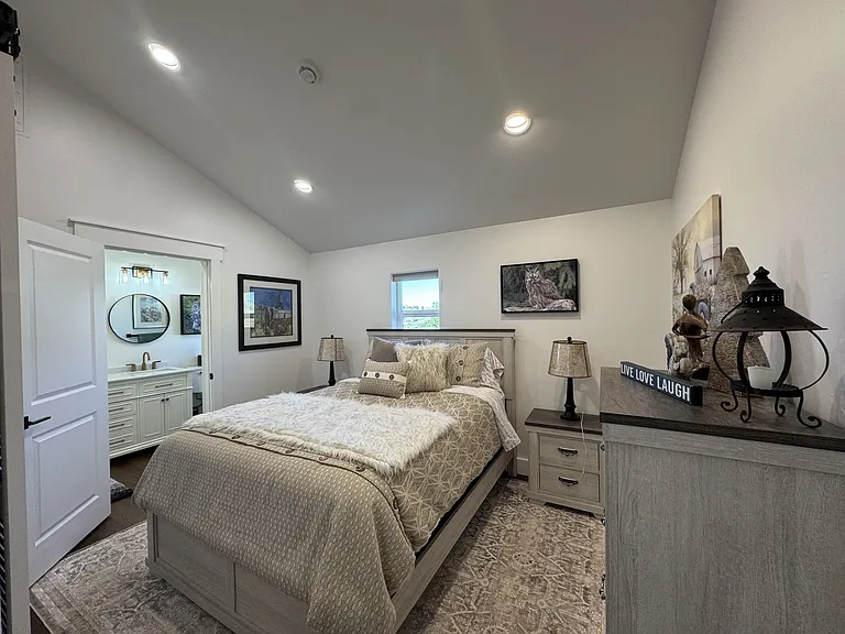 872 Lundeen Rd — Photo 15