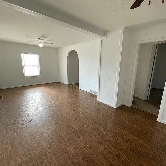 5645 Fenton St — Photo 3