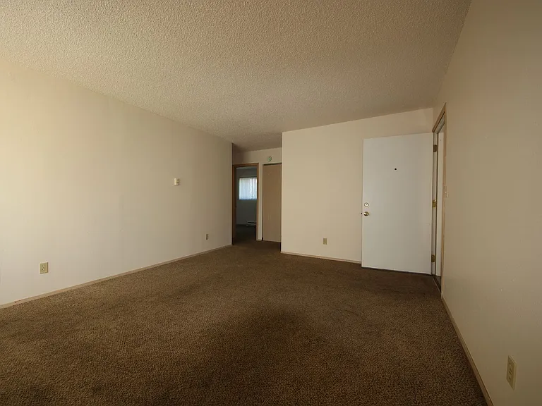 616 Molalla Ave — Photo 10