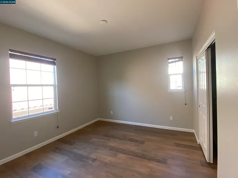 2409 Maidenhair Way — Photo 14