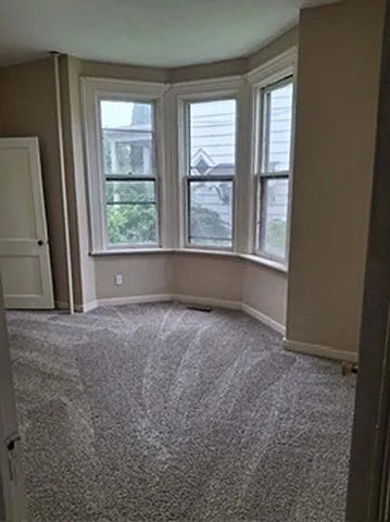 252-254 E Church St #3 — Photo 8