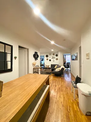 Rented by MOTION New York | media 13