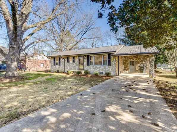 1106 Dennis Ave, Jasper, TN 37347