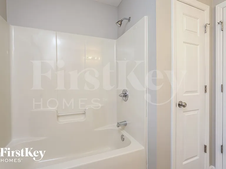 4141 Meredith Woods Ln — Photo 17