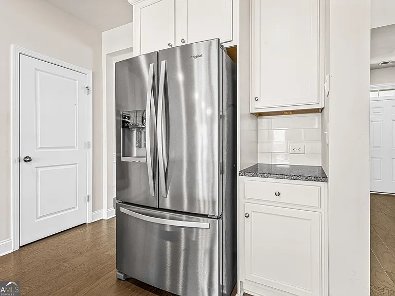 3331 Fall Branch Ln — Photo 9
