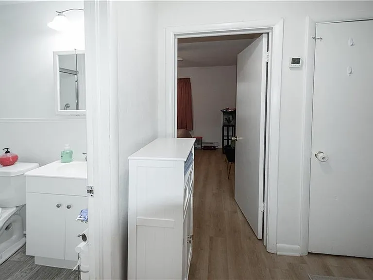 1823 Parkview Ave #B — Photo 9