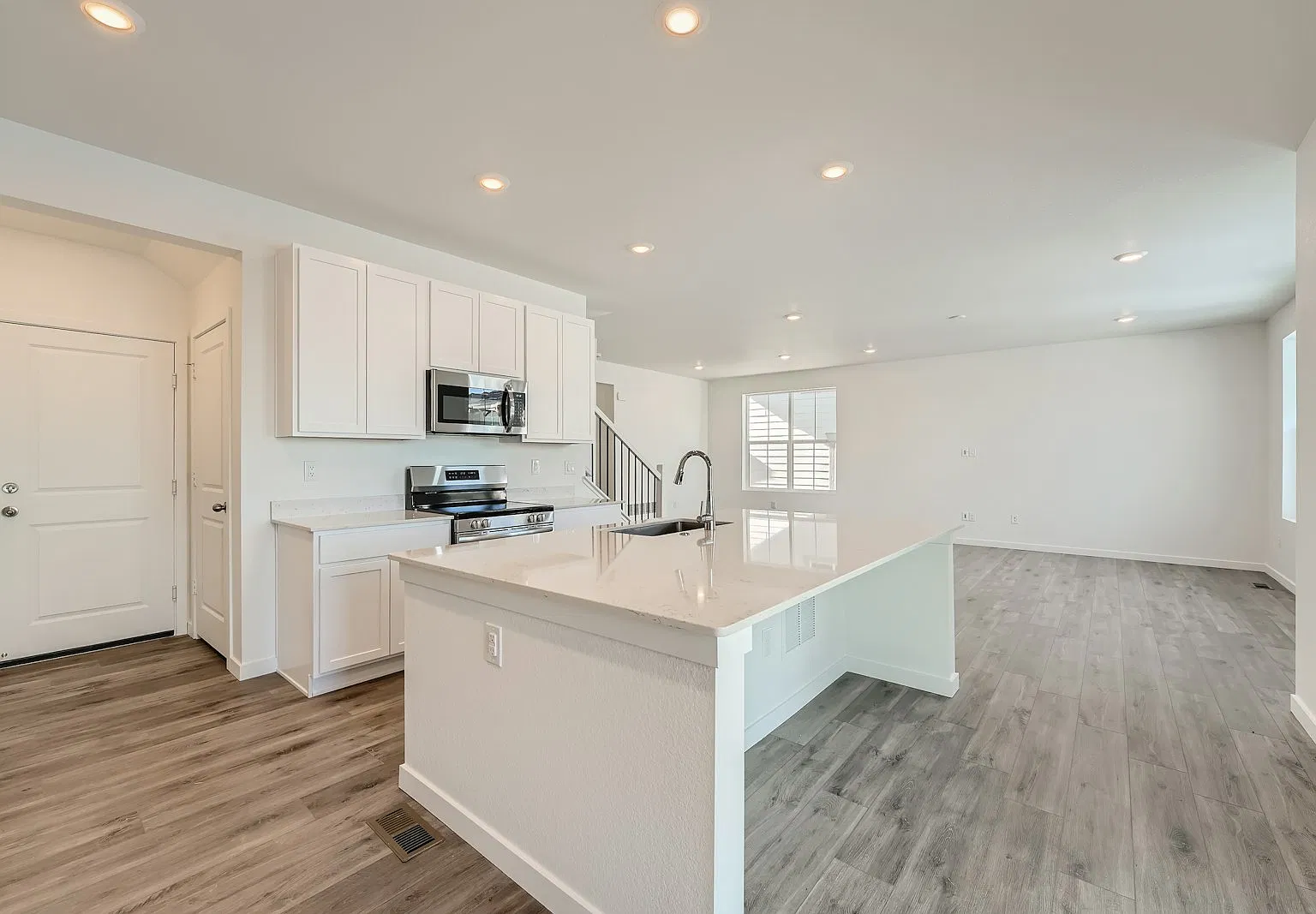 24491 East Atlantic Dr — Photo 4