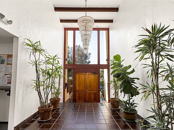 2nd image of 5875 Doverwood Dr Unit 309