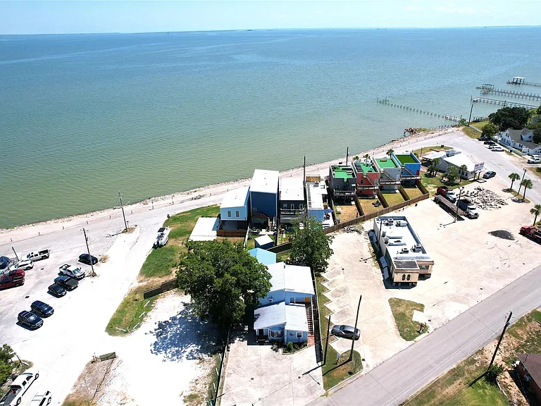 4507 W Bayshore Dr — Photo 1