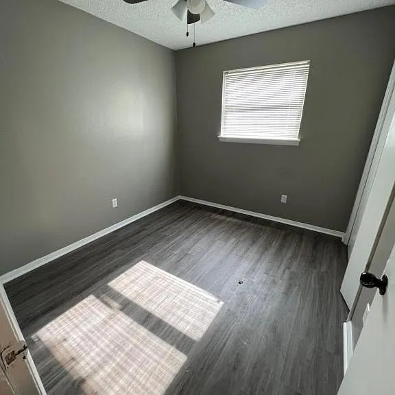616 Juniper Ave — Photo 7