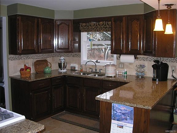 5th image of 30 N Transit Hill Dr