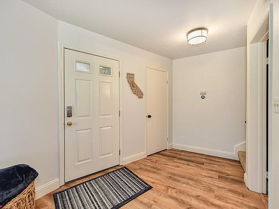 4th image of 3120 Swallows Nest Dr