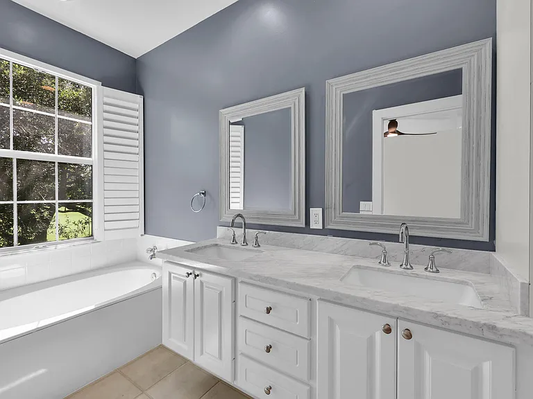 228 Murray Ct — Photo 17