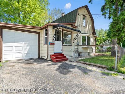 536 Leslie St, Lansing, MI, 48912