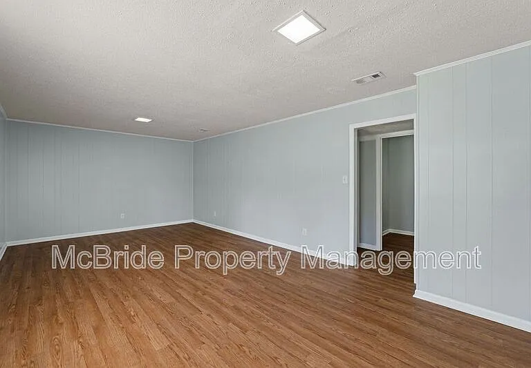 293 Twin Pines Dr — Photo 11