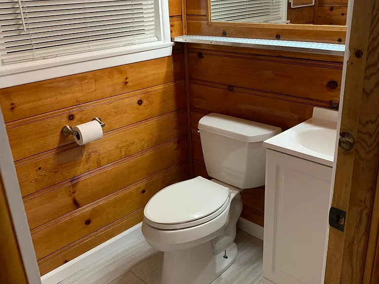 793 Edgemoor Rd #B — Photo 13