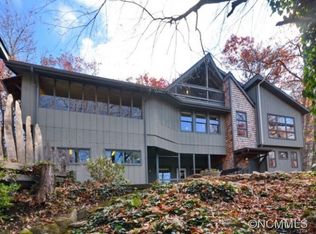 24 Riding Trl, Black Mountain, NC 28711