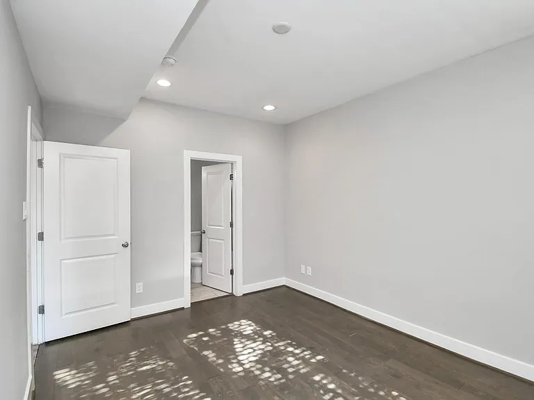 308 Palmer St — Photo 18