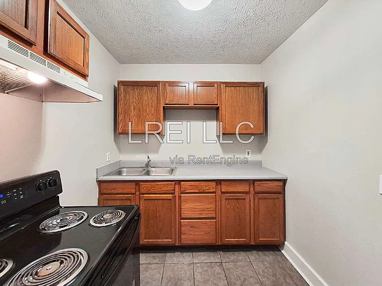 1273 S Clay St #3 — Photo 7