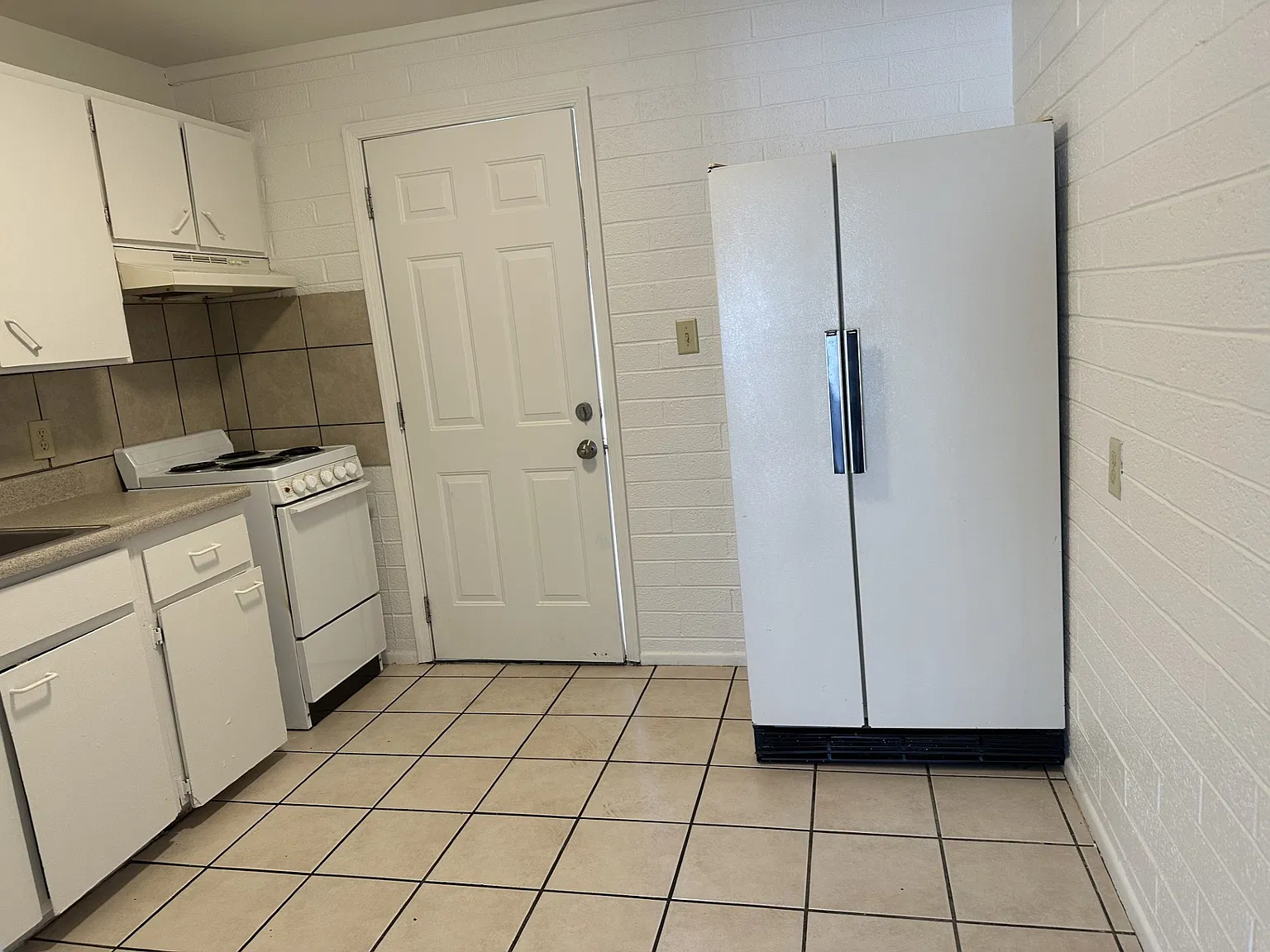 1 bed, 625 sqft, $999 — Photo 2
